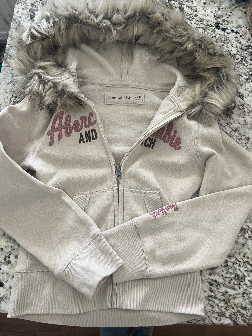 Abercrombie Kids Girls' Cream Faux-Fur Hooded Jacket Size 5/6